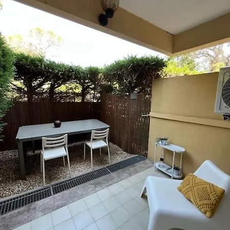 Lejlighed Bord De Boulouris A Raphael